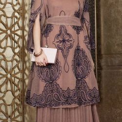 Very Beautiful Embrioded Front Back   Women Dress Size xL  New Arrivel 