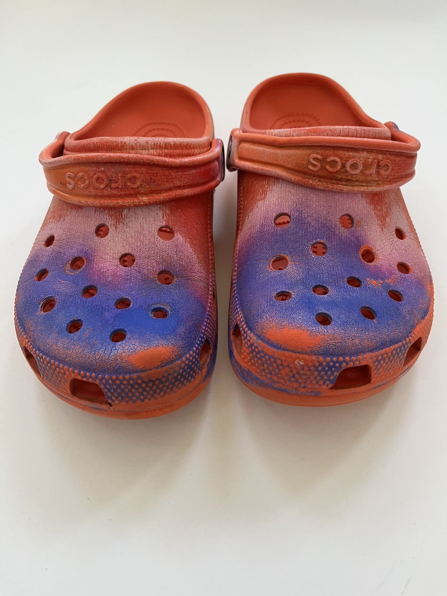 Tie Dye Orange Crocs Men’s 6 Women’s 8