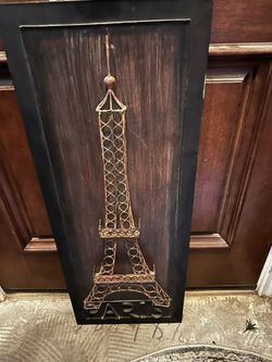 3-D Metal Eiffel Tower Wall Decor