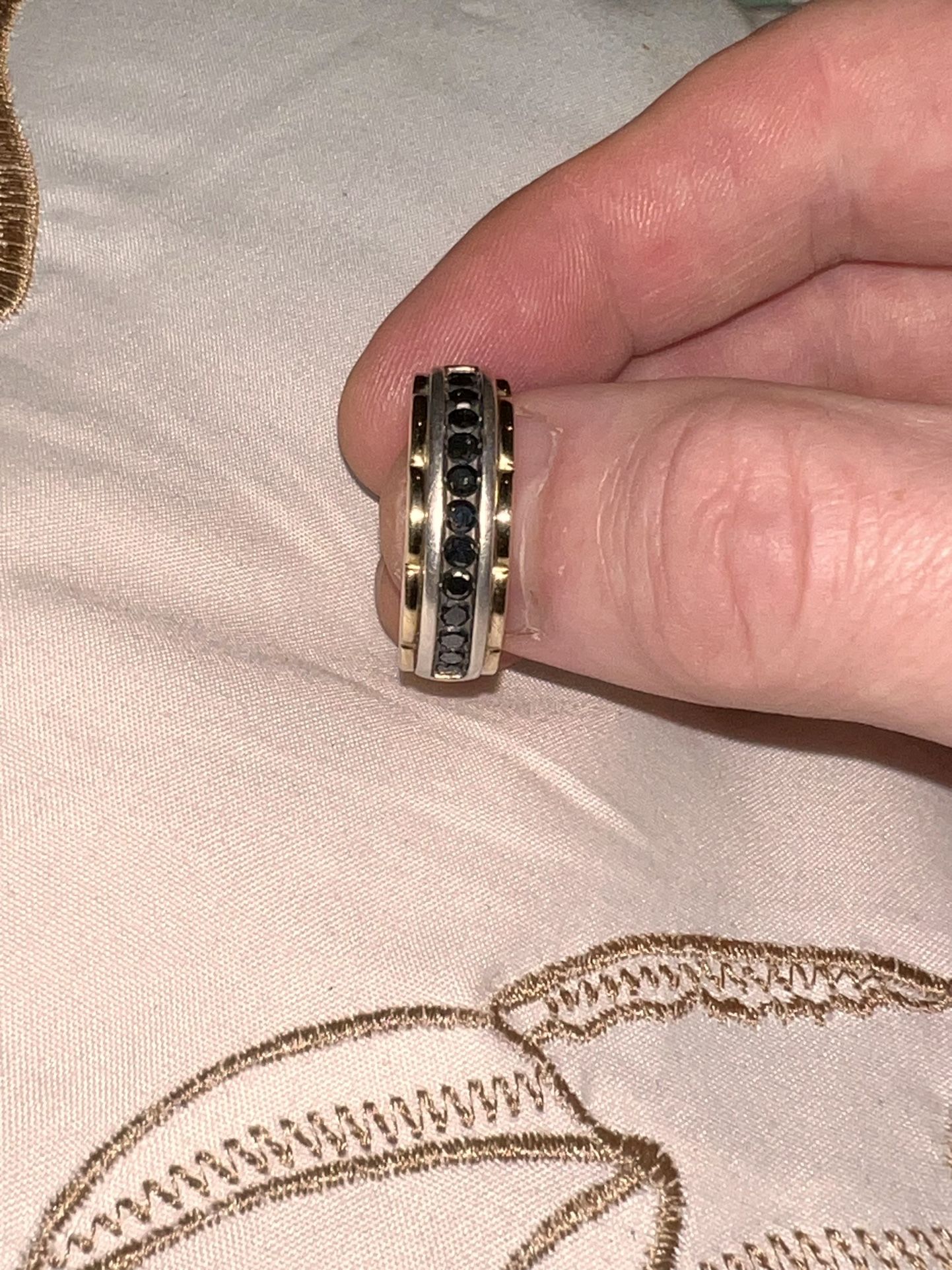 Size 11 Men's 1 ct. tw. Black Diamond Ring in 10K Yellow Gold & Sterling Silver Size 11 W/O BOX*