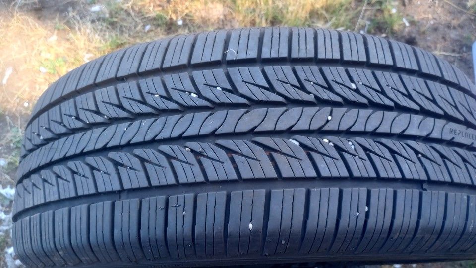 Three General Altimax RT 43 Tires