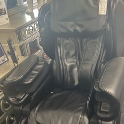 Massage Chair ** New Version **