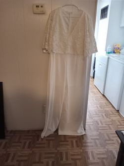 Size 20 Women's Jumpsuit Never Worn Asking $20