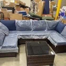 New in Box 7 Pcs Outdoor Patio Furniture Blue Cushion Mix Brown Wicker Assemble Need
