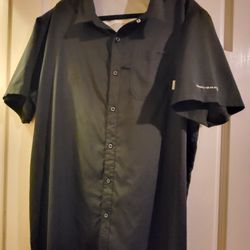 2 for $25 Men Shirt Size XXL ,Columbia omni shade and Haggard 