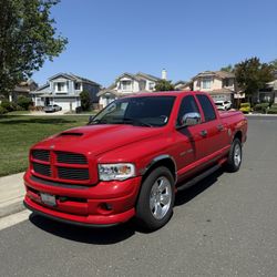 2005 Dodge Ram ST HEMI Sport Pickup 