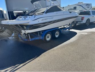 2005 ebb tide 2100  boat
