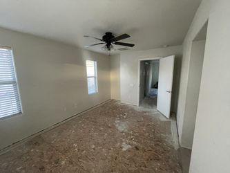 Vinyl flooring/ demolition 