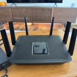 Linksys EA9300 Tri-Band WiFi Router – Great Condition