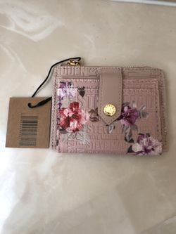 Steve Madden Embossed & Print Card Case Wallet