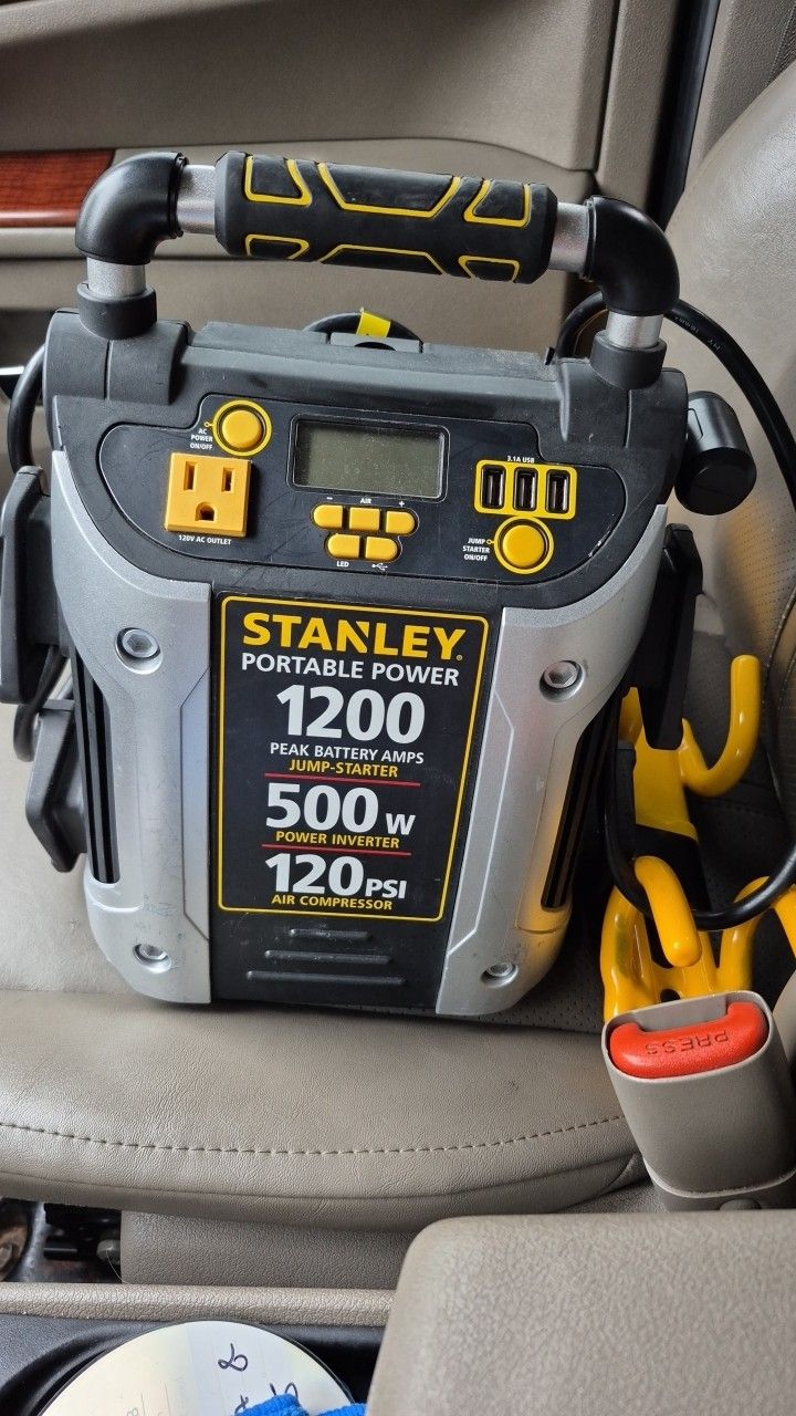 Jump Starter/air Compressor