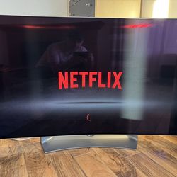 LG OLED 55” curved TV