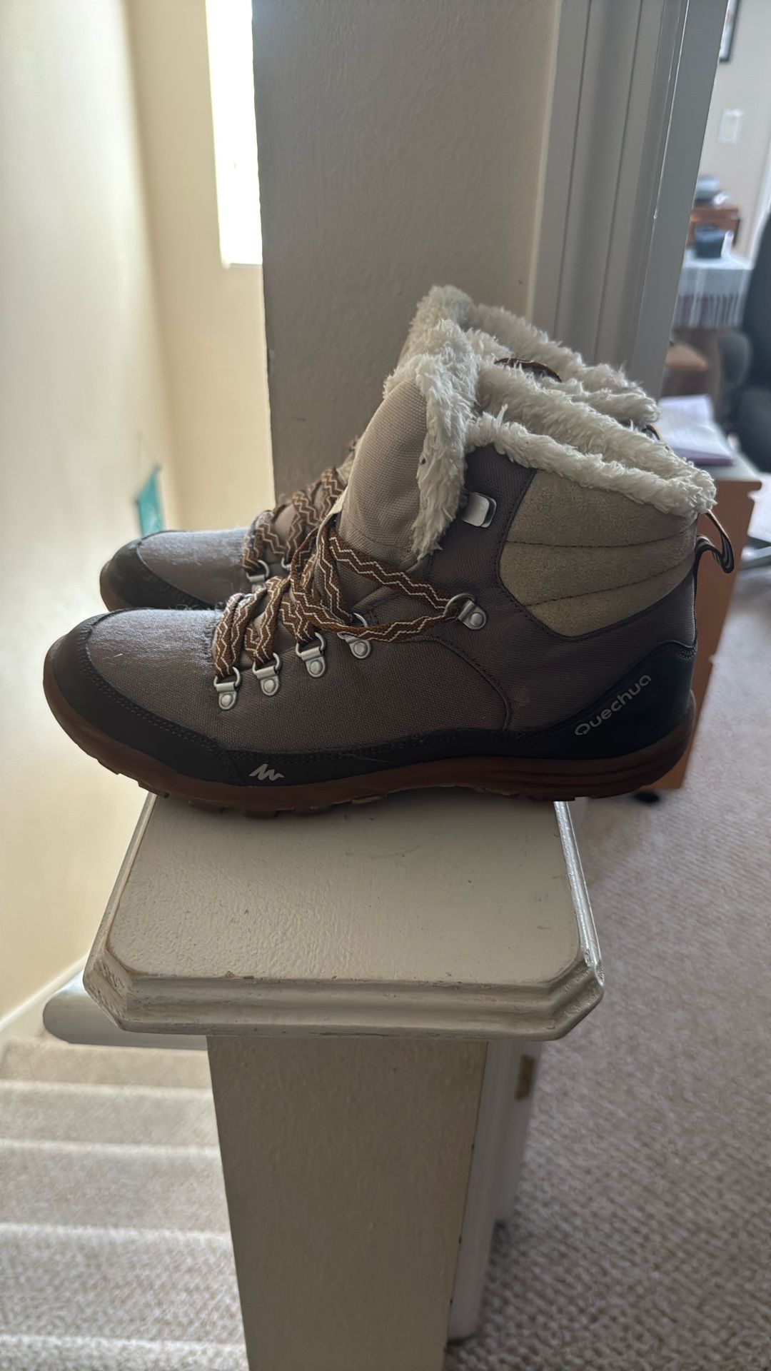 Quechua Snow Shoes