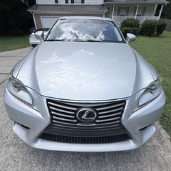 🚘 For Sale: 2014 Lexus IS 250 – Luxury & Reliability! 🚘
