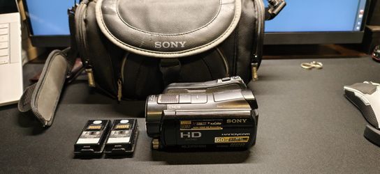 Sony Handycam
HDR-SR11