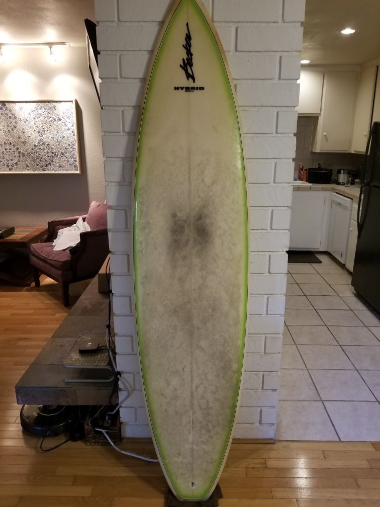 6'10 becker surfboard