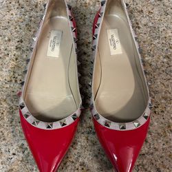 Women’s Valentino Garavani Rockstud Patent Leather  Ballet Flats