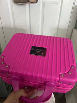 Makeup case
