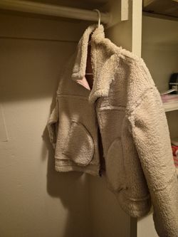 HYFVE Size Large