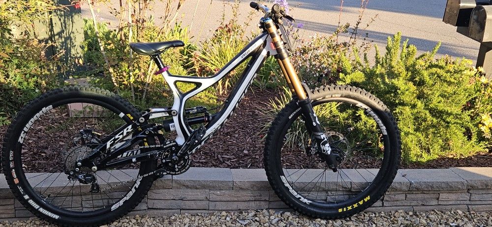 Specialized Demo Eight One