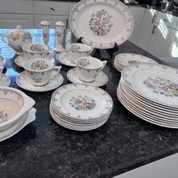 Century By Salem Diner Set 