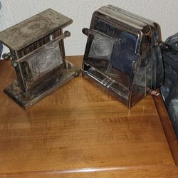 2 Old Toasters