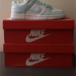 Nike Dunks