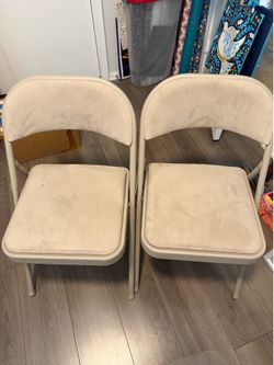 Folding chairs