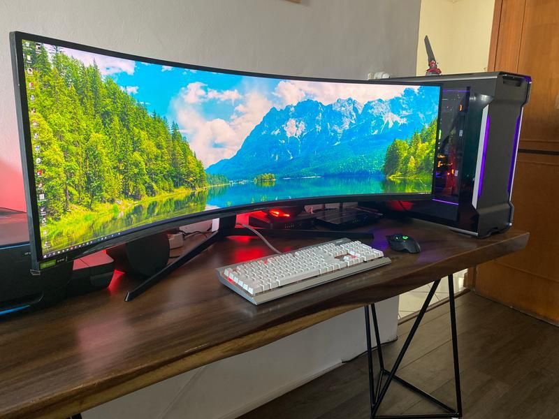 Samsung G9 Odyssey 49’ Monitor 240hz LIKE NEW
