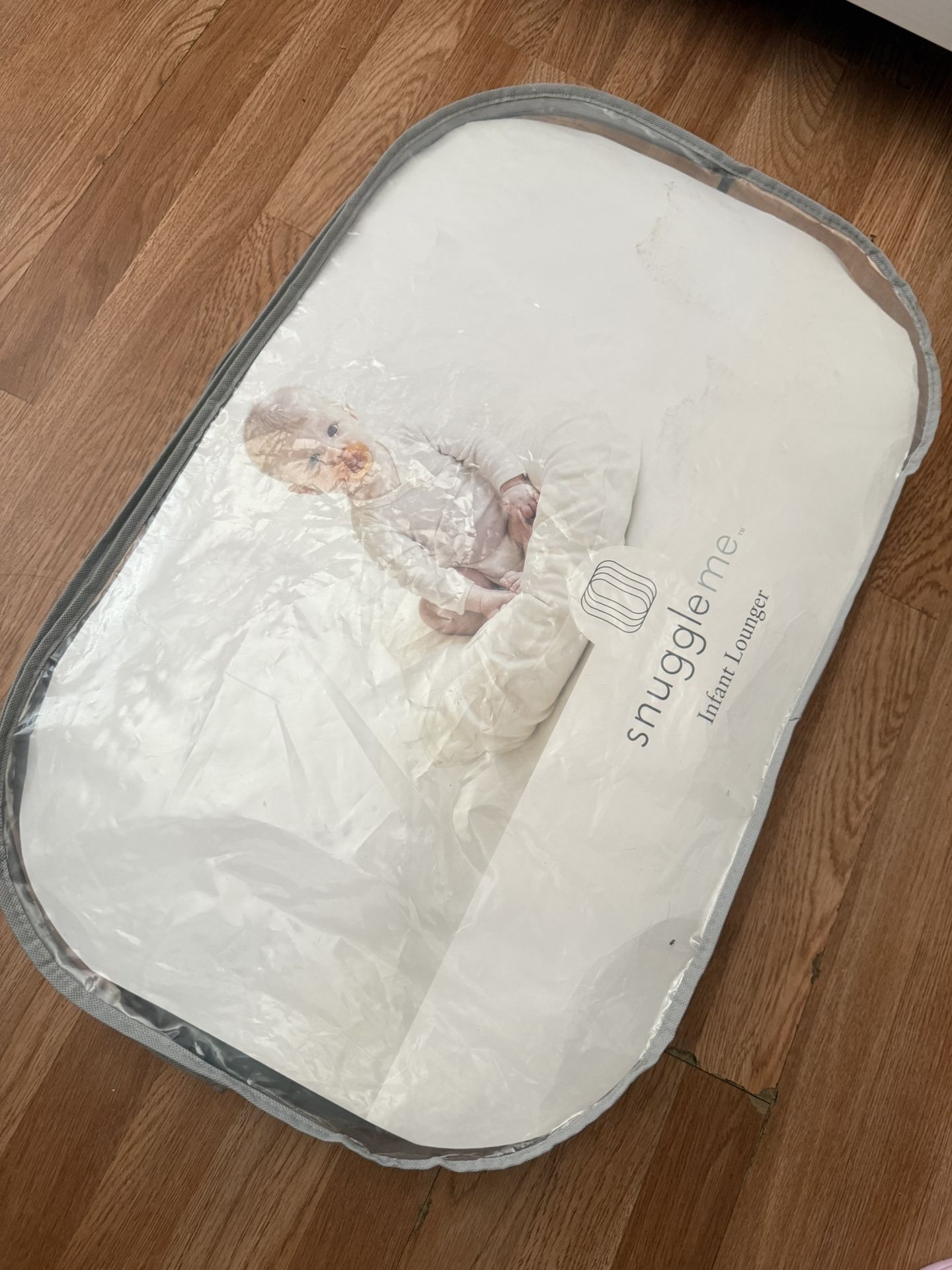 Snuggle Me Infant Bed Lounger