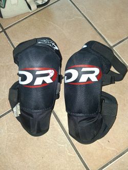 Hockey elbow pads