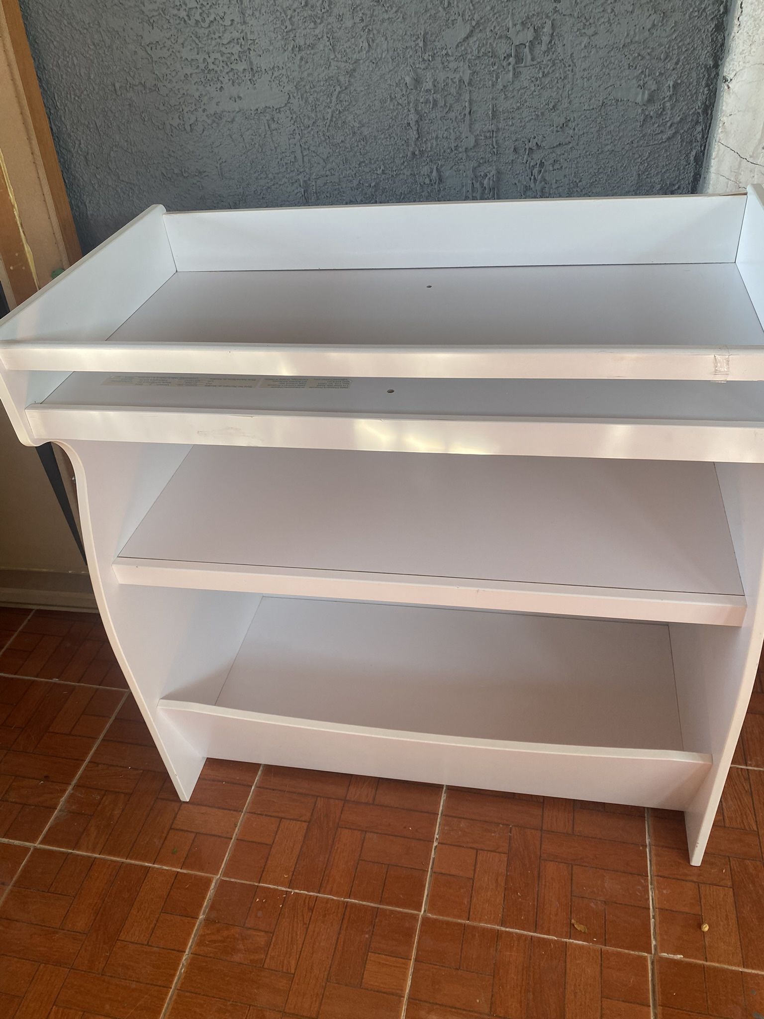diaper changing table