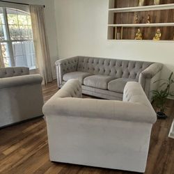Living room set 
