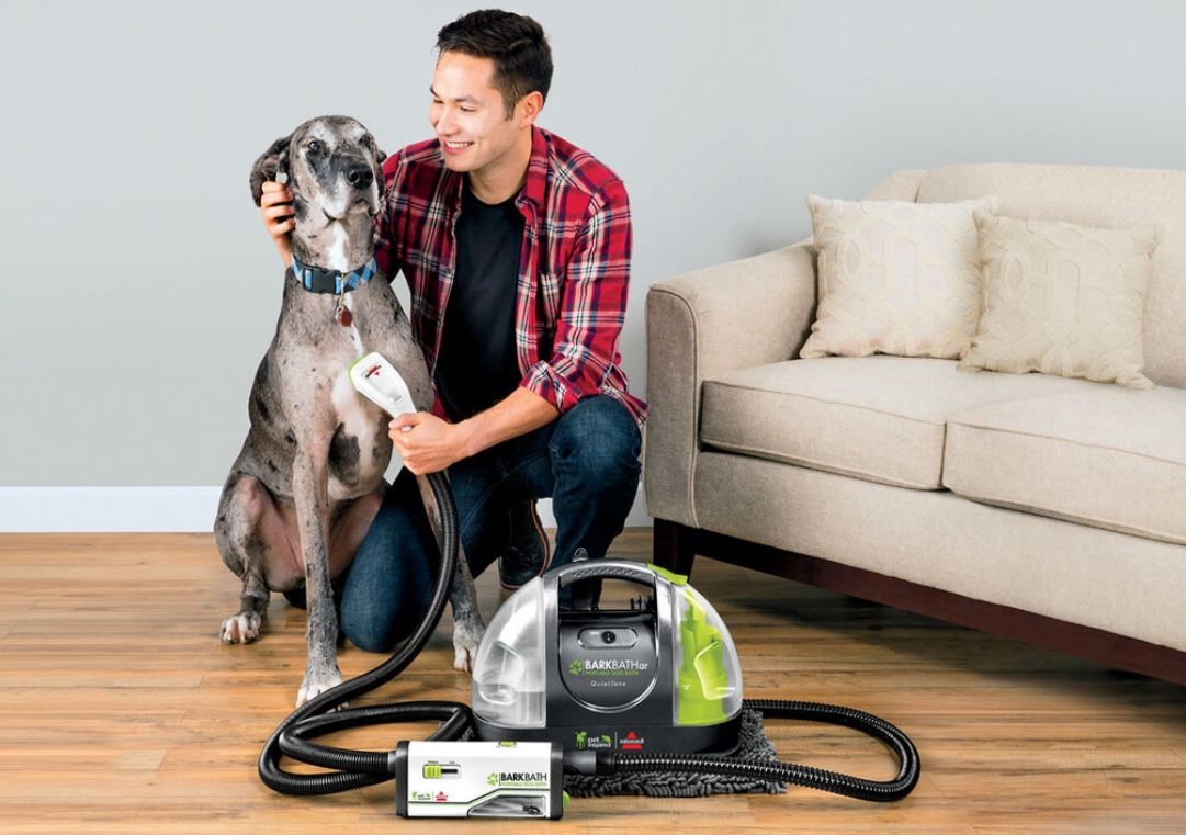 Like new used Bissell  “BarkBath” pet bathing system