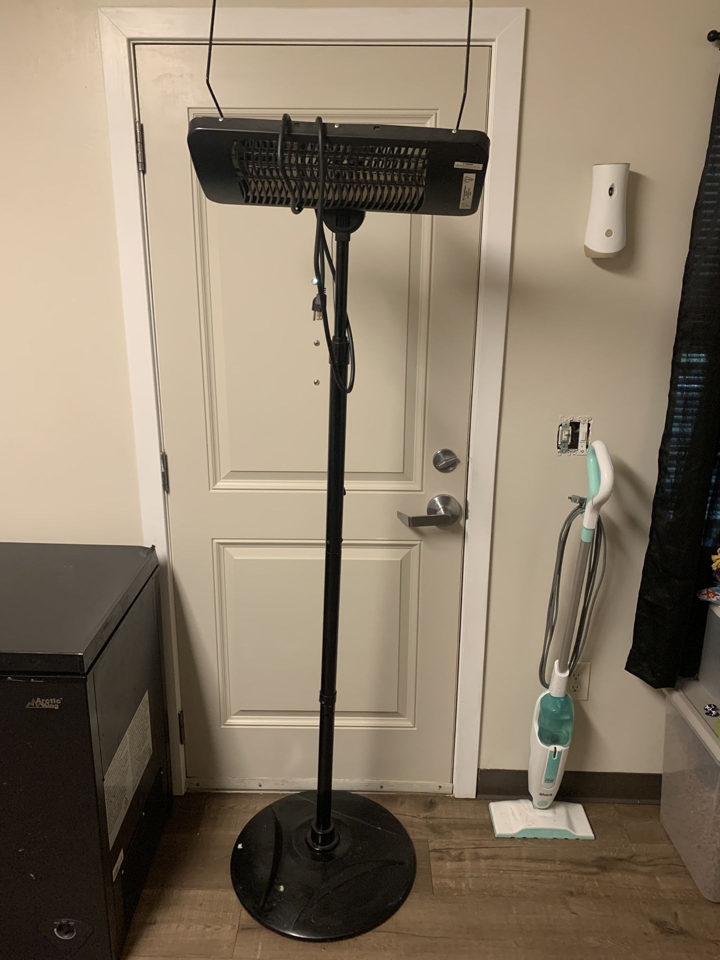 Standing Heater