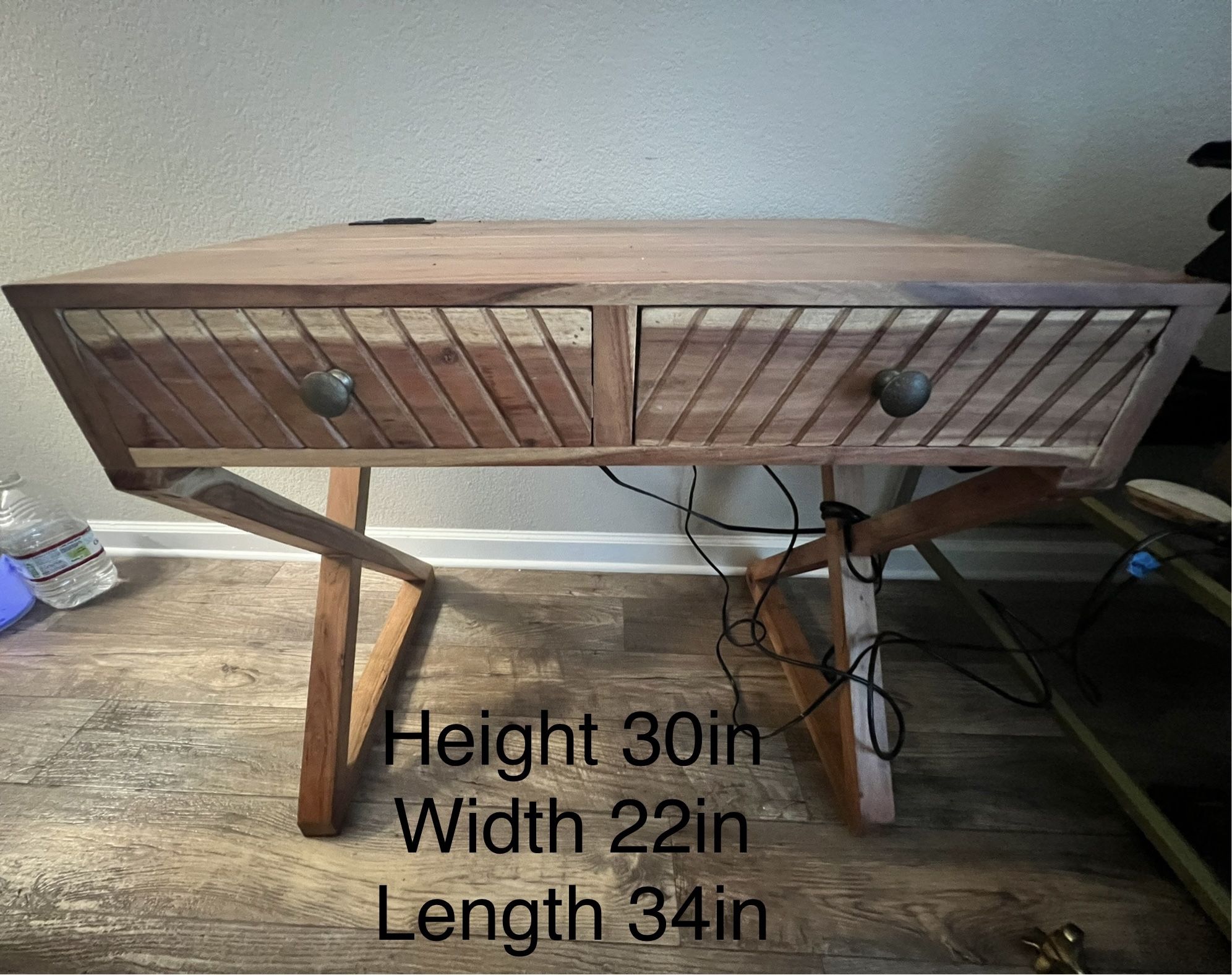 Wood Desk/TV Stand With USB