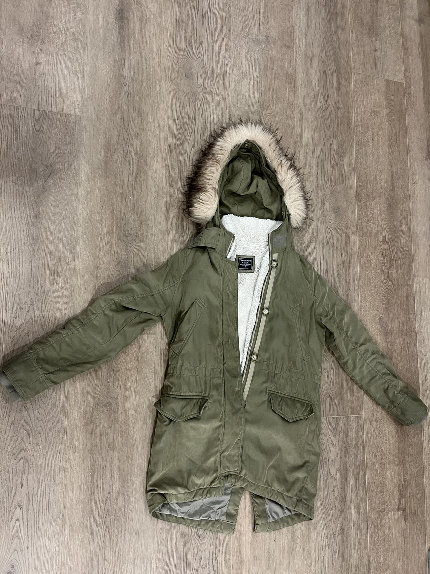 Abercrombie parka Size A