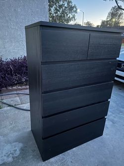BLACK TALL DRESSER