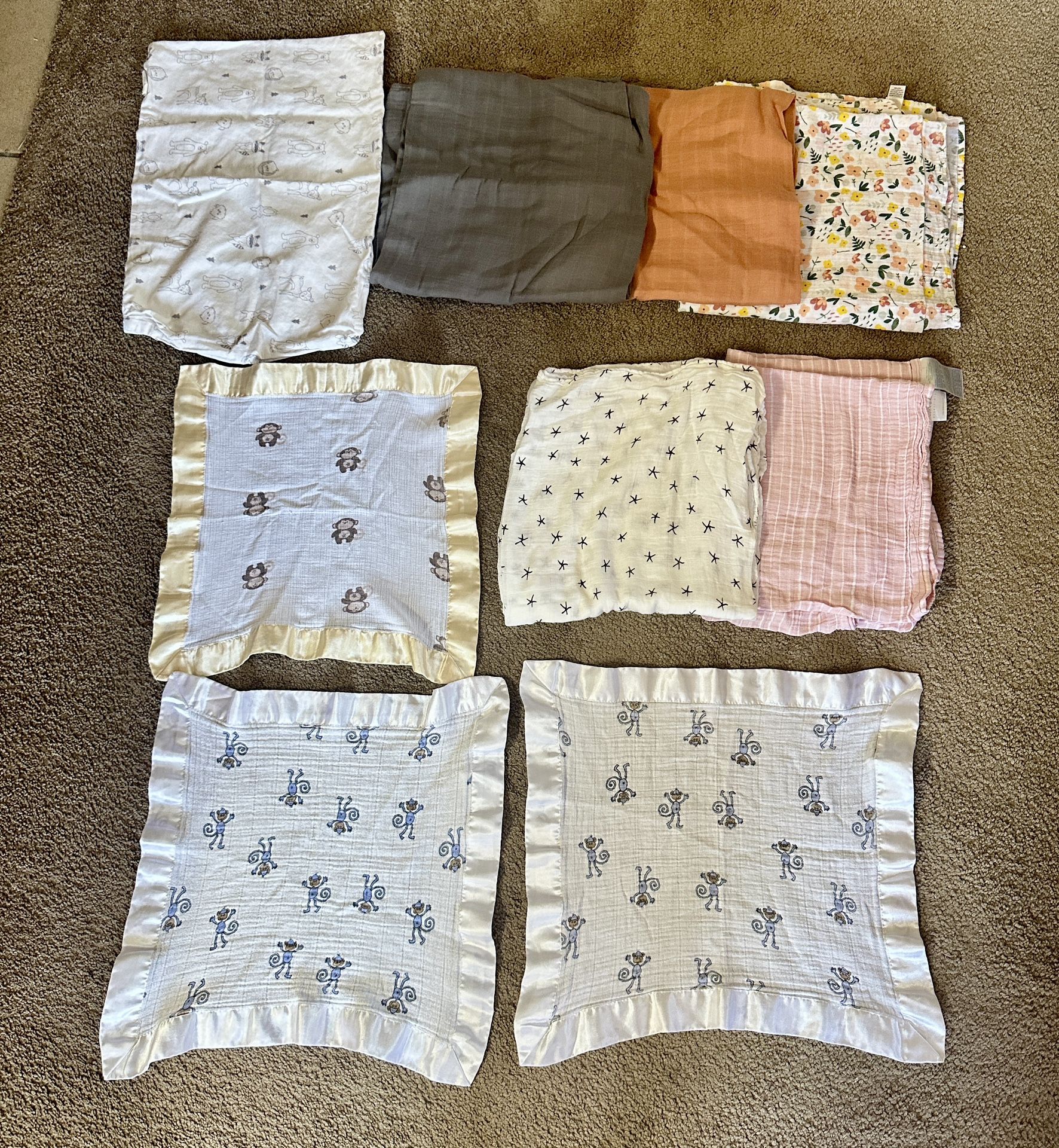 Super Soft Baby Swaddles And Little Blankets They Like To Hold 