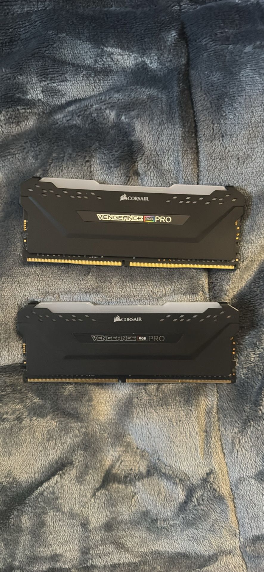 Corsair Vengeance Pro RAM 2x8GB 3200mhz