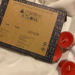 PartyLite Tealight Candles 1dozen