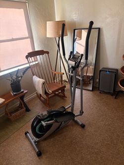 Elliptical Machine / Exercise