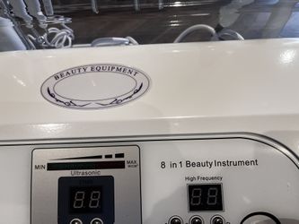 8 In 1 Beauty Machine