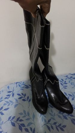 Tall ladies boots