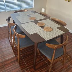 Dining Table Set