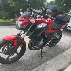 2015 CB300f