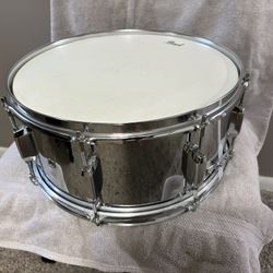 PEARL 14 x 6 1/2 SNARE DRUM 