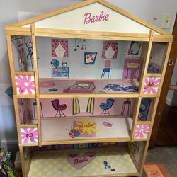 Vintage Barbie House