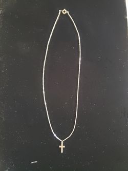 Sterling Silver Cross Necklace Length : 16 inch