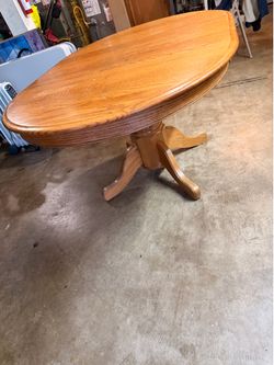 Free Dinning table